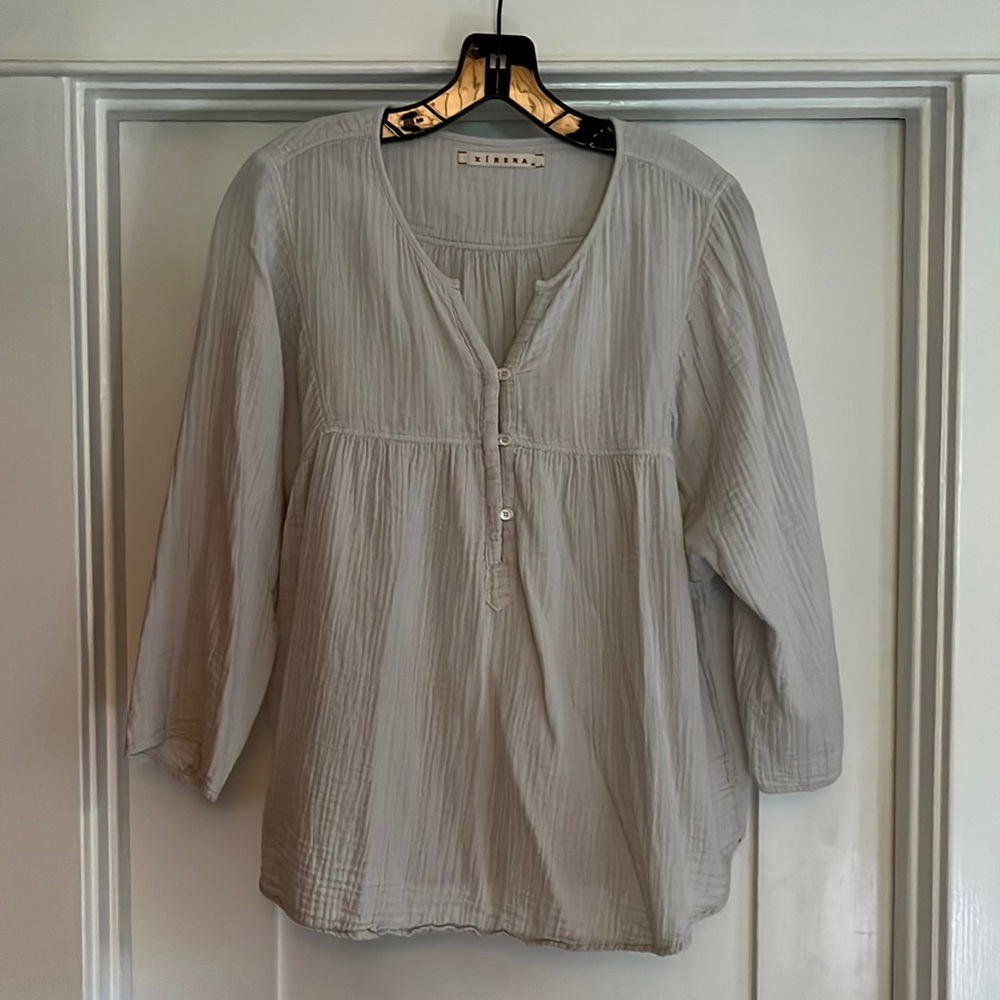 Xirena gauze shirt.